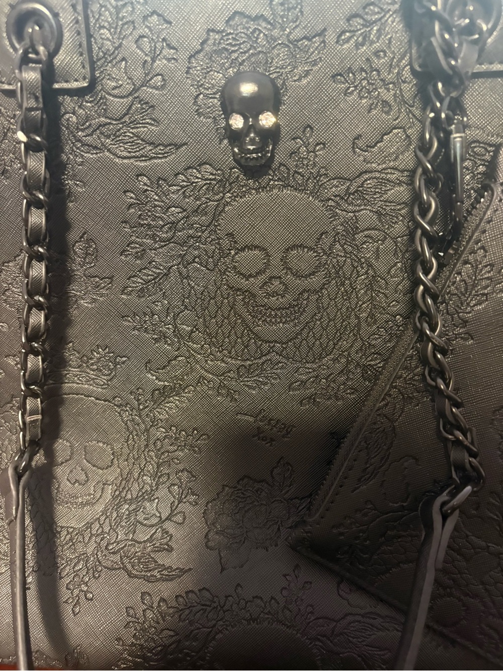 π Betsey Johnson Black Embossed Skull Tote & Pouch Set π - Picture 5 of 11